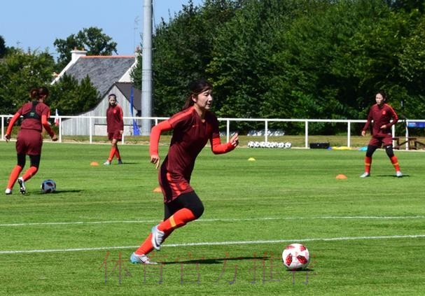 Bonjour（你好）！ 世青赛！